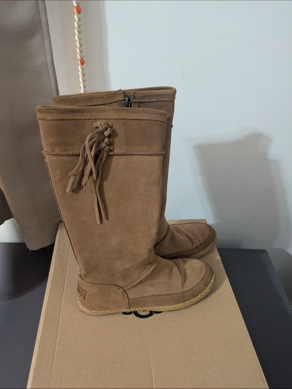 UGG Emerie Knee High Suede Boot Chestnut Zip Tasseled Women US 7 Riding 1106754